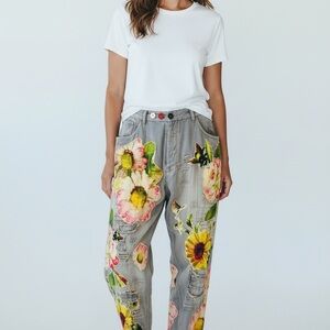 Magnolia Pearl Miners Pants with Sunflowers